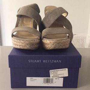 Stuart Weitzman X-ray Wedge Size 7.5 in Rock Suede